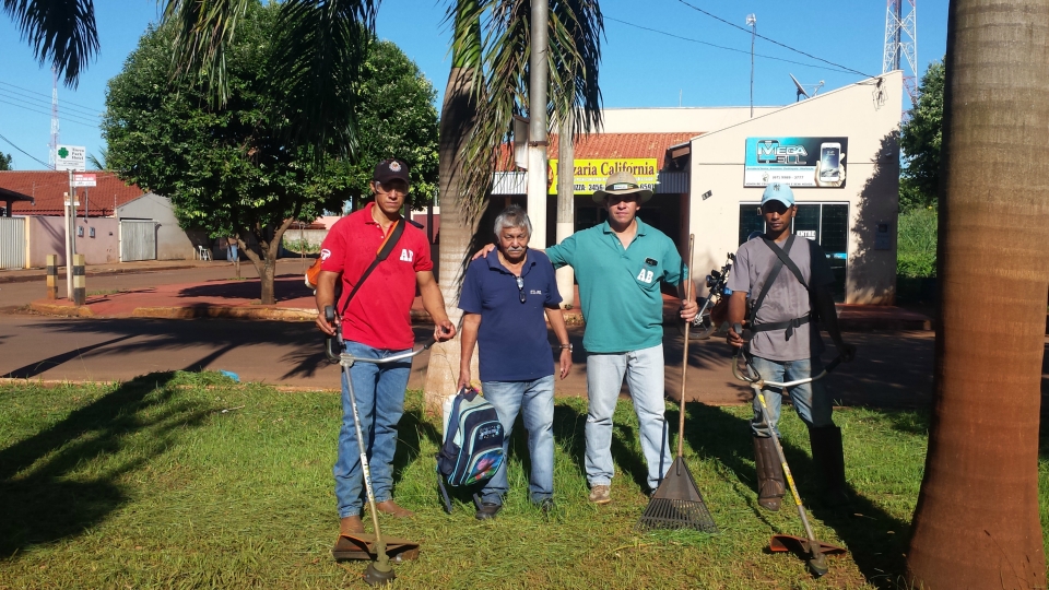 O mutirão "Passando a Cidade a Limpo" iniciou na manhã deste sábado em Nova Alvorada do Sul O mutirão "Passando a Cidade a Limpo" iniciou na manhã deste sábado em Nova Alvorada do Sul