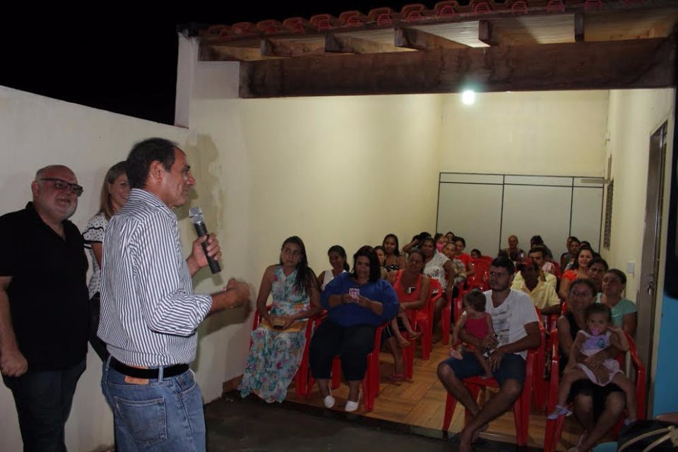 Prefeito Arlei Barbosa inaugura creche que atenderá os bairros Vacilio dias, jardim Indaiá e Nilton Nogueira