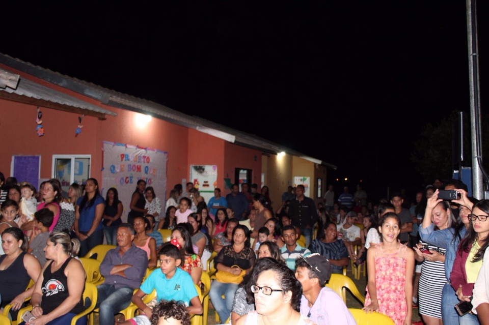 Arlei Barbosa inaugura creche que já está atendendo 175 crianças