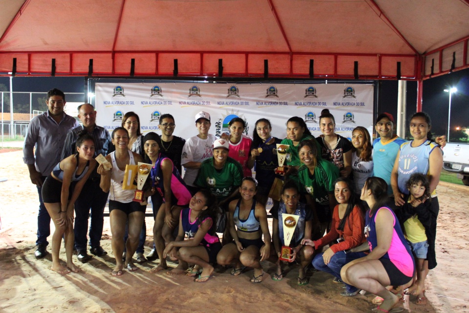 1º Torneio de Vôlei de areia e futsal “Mulheres em Ação”