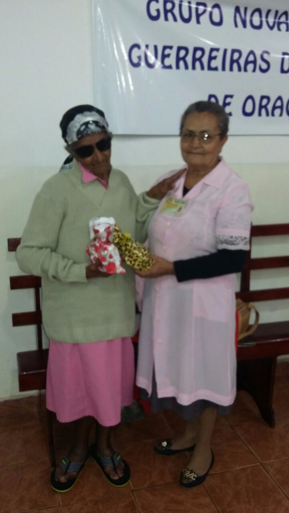 Igreja Pentecostal Deus é Amor comemora dia das Mães com Culto de Louvor