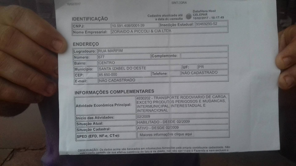 Eixo de carreta quebra e provoca acidente em Nova Alvorada do Sul Eixo de carreta quebra e provoca acidente em Nova Alvorada do Sul