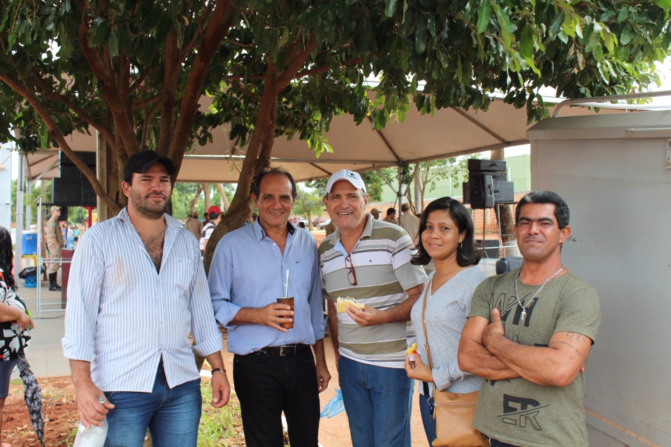 Prefeito Arlei Barbosa e Governador inauguraram o Corpo de Bombeiros Prefeito Arlei Barbosa e Governador inauguraram o Corpo de Bombeiros