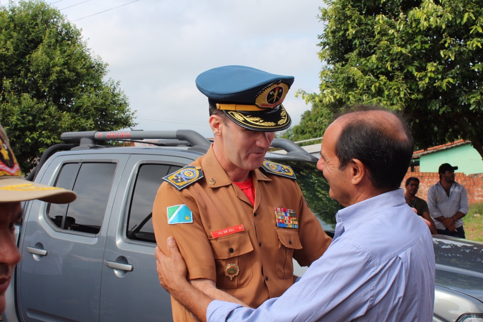 Prefeito Arlei Barbosa e Governador inauguraram o Corpo de Bombeiros Prefeito Arlei Barbosa e Governador inauguraram o Corpo de Bombeiros