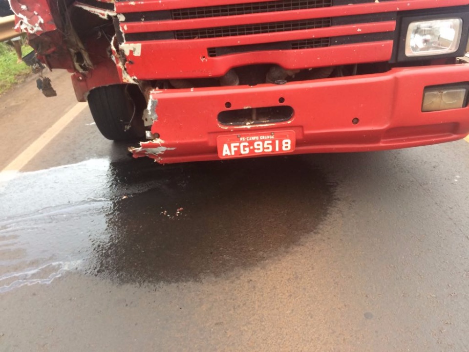 Acidente com vitima falta na BR 163 em Nova Alvorada do Sul Acidente com vitima falta na BR 163 em Nova Alvorada do Sul