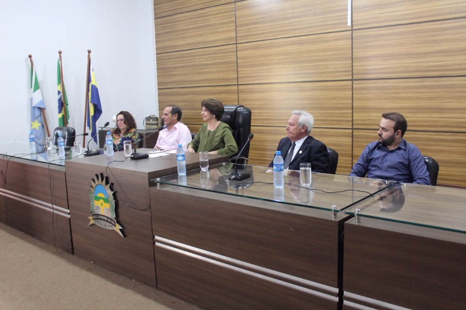 Conselheira do tribunal de contas do MS, Marisa Serrano elogia evolução da educação de Nova Alvorada do Sul