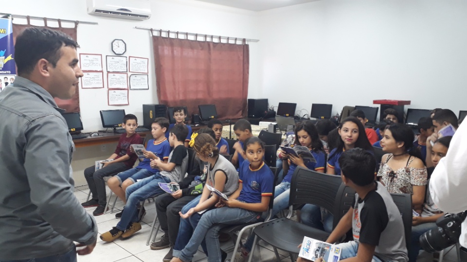 Projeto Câmara Jovem em Rio Brilhante ganha notoriedade