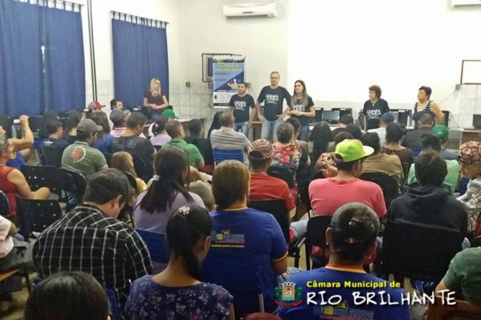 Projeto Câmara Jovem em Rio Brilhante ganha notoriedade
