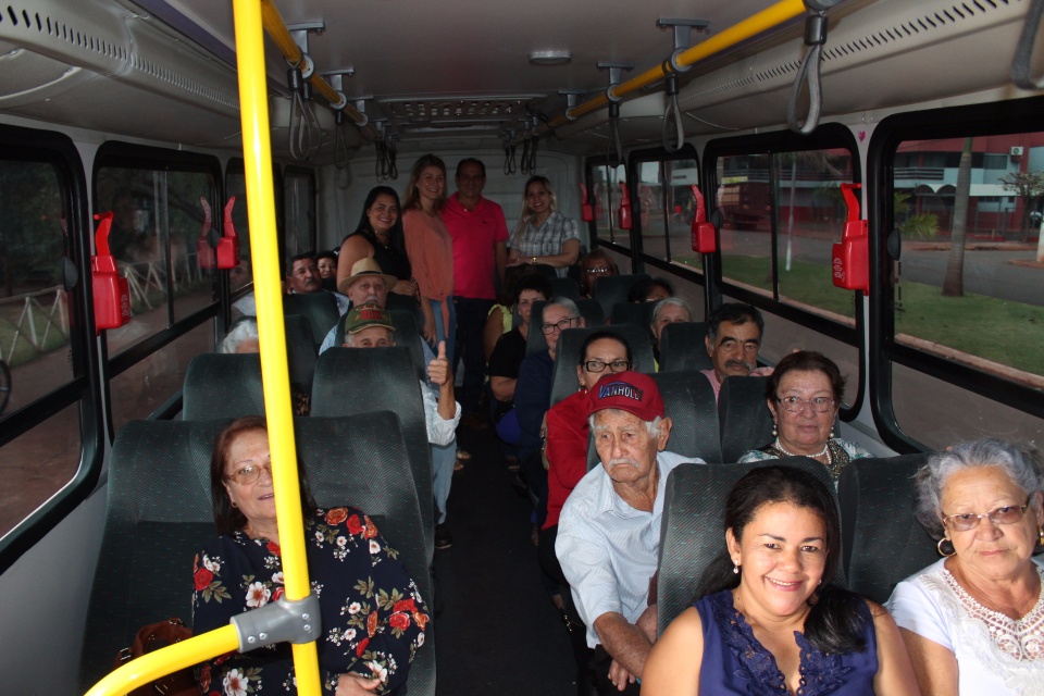 Prefeitura de Nova Alvorada do Sul leva idosos do projeto conviver na Colônia Paraguaia em Campo Grande