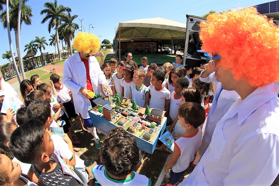 Brasilândia recebe apresentação teatral O Guardião da Agricultura, sobre consciência ambiental e agricultura
