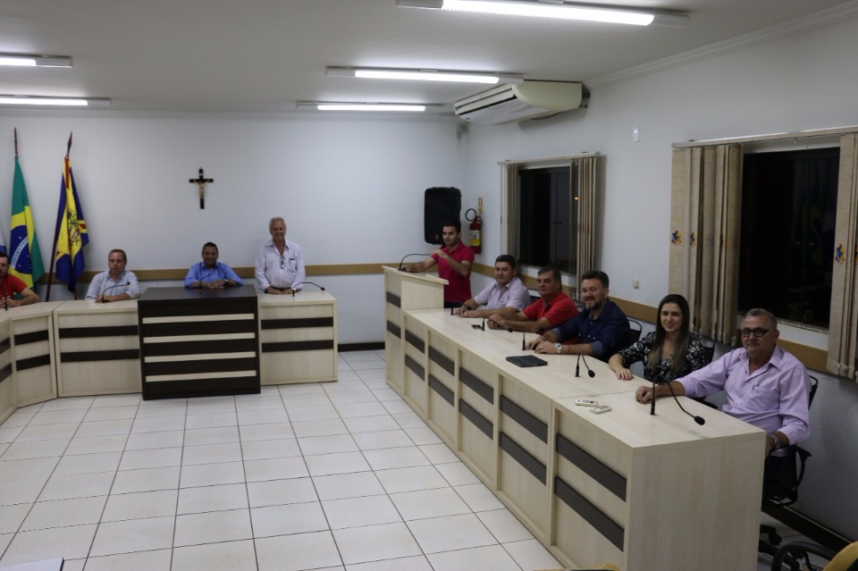 Vereadores da região se unem para discutir matérias de interessa comum e a busca de cooperação política entre os municípios Vereadores da região se unem para discutir matérias de interessa comum e a busca de cooperação política entre os municípios