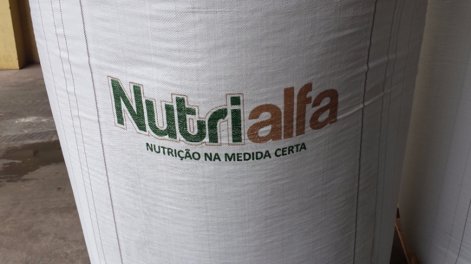 Agricultores de Nova Alvorada do Sul, visita fábrica da Cooperalfa em Chapecó-SC