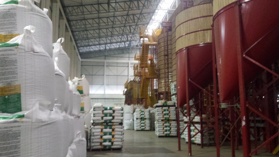 Agricultores de Nova Alvorada do Sul, visita fábrica da Cooperalfa em Chapecó-SC