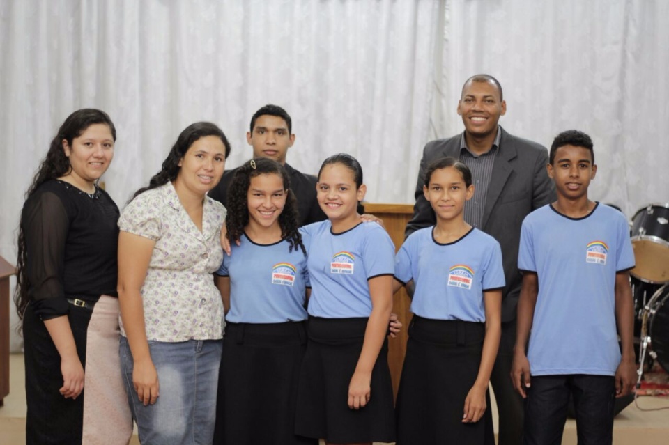Grupo Jovem Herdeiros de Cristo comemora seu primeiro aniversário com culto de adoração