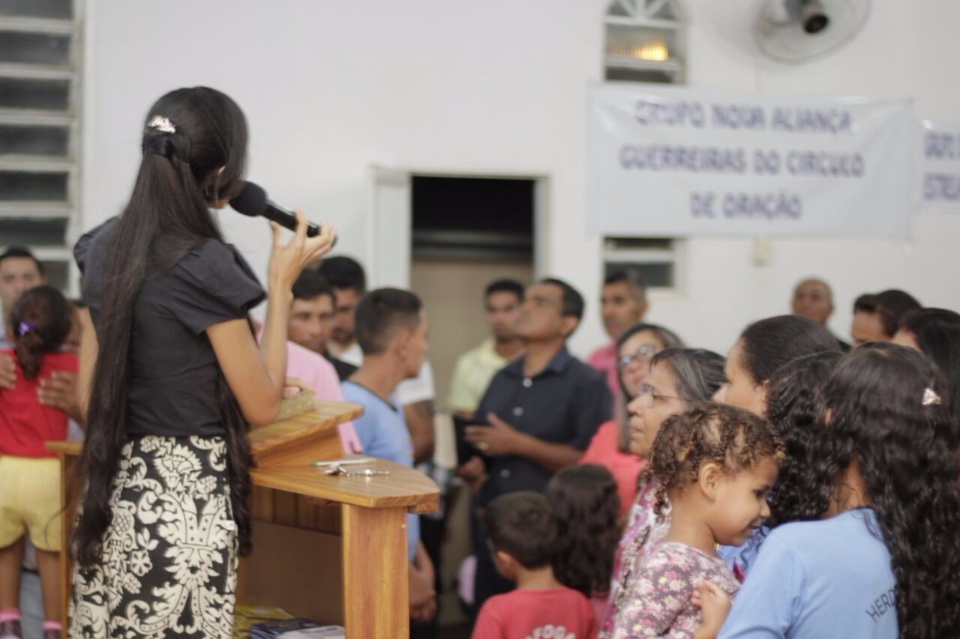 Grupo Jovem Herdeiros de Cristo comemora seu primeiro aniversário com culto de adoração