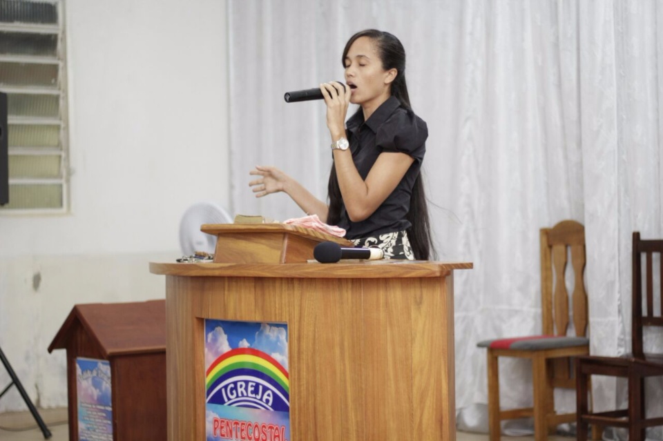 Grupo Jovem Herdeiros de Cristo comemora seu primeiro aniversário com culto de adoração
