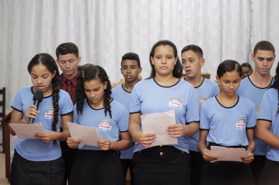 Grupo Jovem Herdeiros de Cristo comemora seu primeiro aniversário com culto de adoração