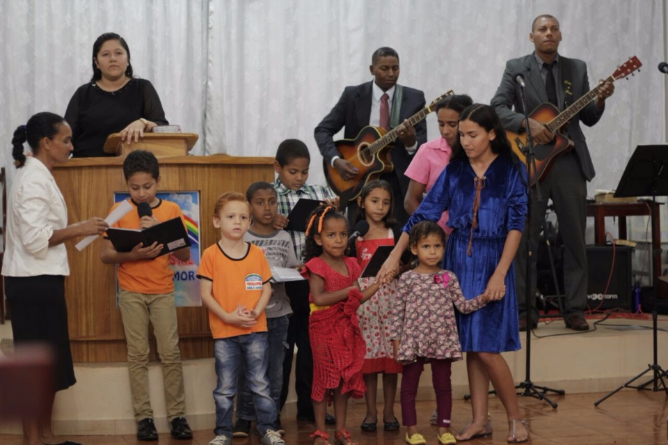 Grupo Jovem Herdeiros de Cristo comemora seu primeiro aniversário com culto de adoração