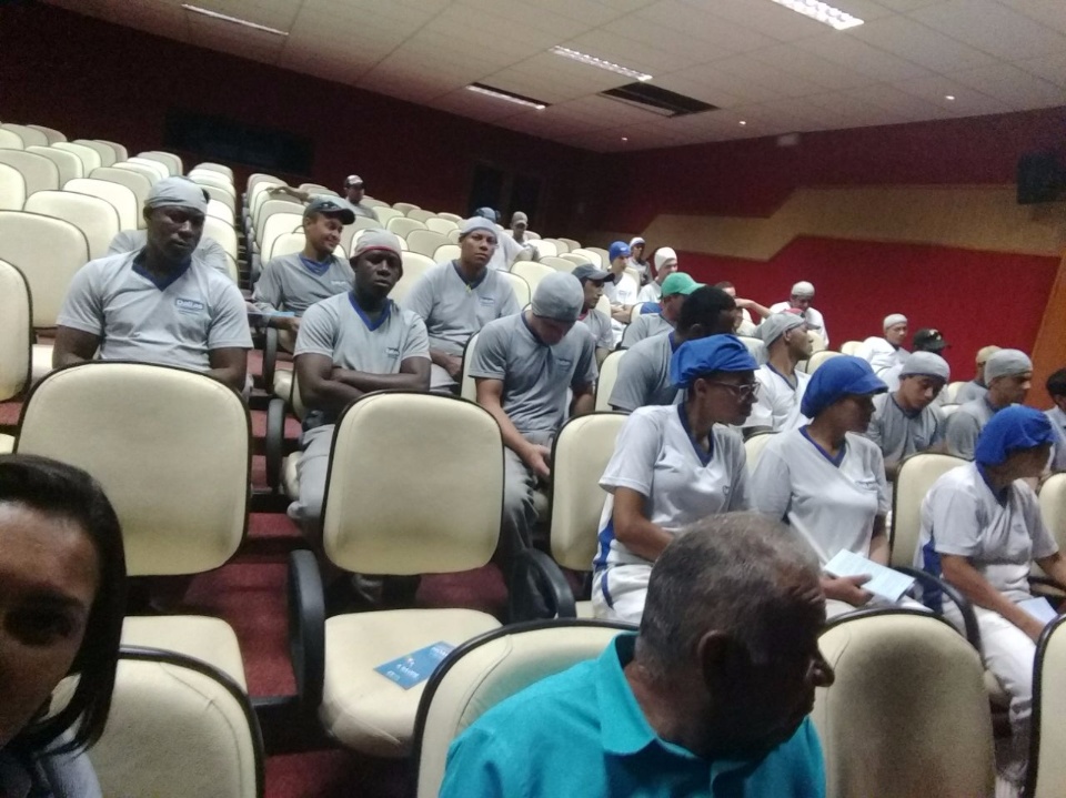 Dr Nelson Trad Filho realiza palestras Novembro Azul em empresas de Nova Alvorada do Sul