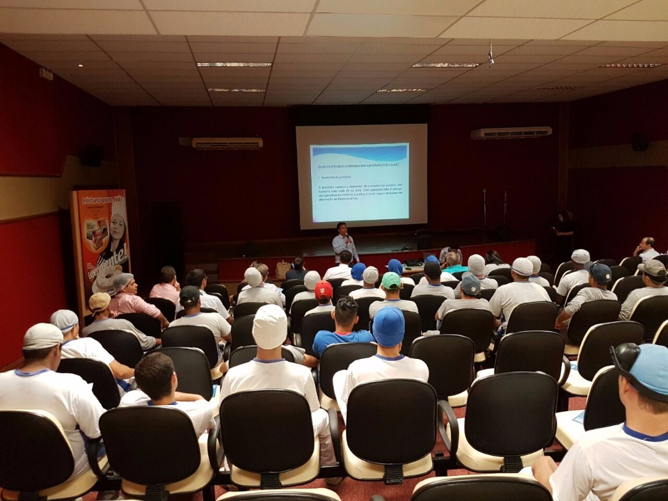 Dr Nelson Trad Filho realiza palestras Novembro Azul em empresas de Nova Alvorada do Sul