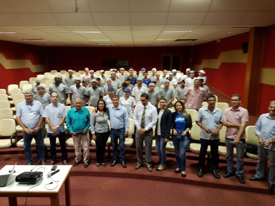 Dr Nelson Trad Filho realiza palestras Novembro Azul em empresas de Nova Alvorada do Sul