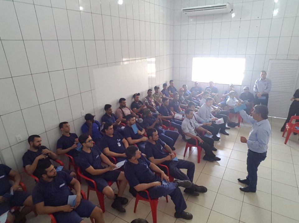 Dr Nelson Trad Filho realiza palestras Novembro Azul em empresas de Nova Alvorada do Sul