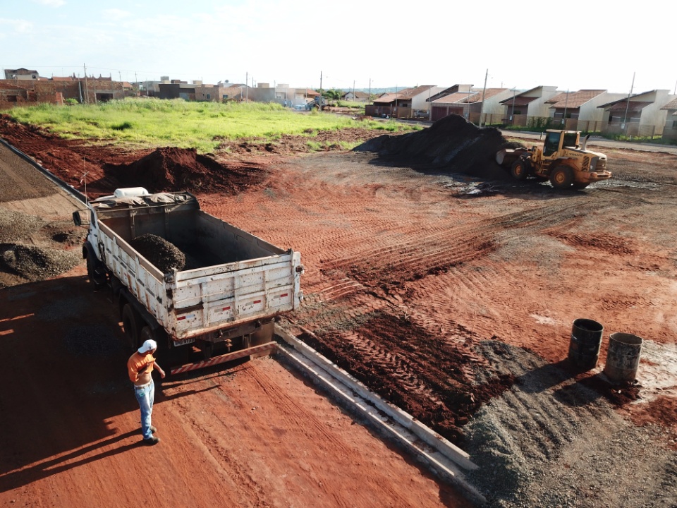 Loteamento indaiá II recebe pavimentação Asfáltica Loteamento indaiá II recebe pavimentação Asfáltica