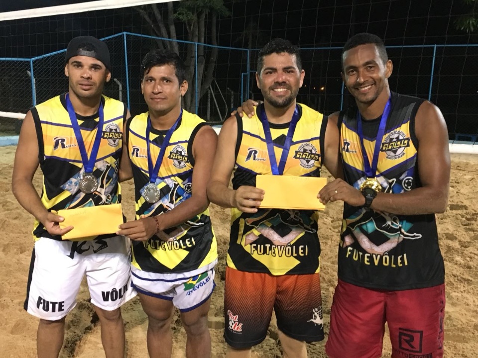 Atletas da AFUNAS sagra se campeões em 2 categorias na 2ª etapa estadual de futevôlei em Maracaju-MS