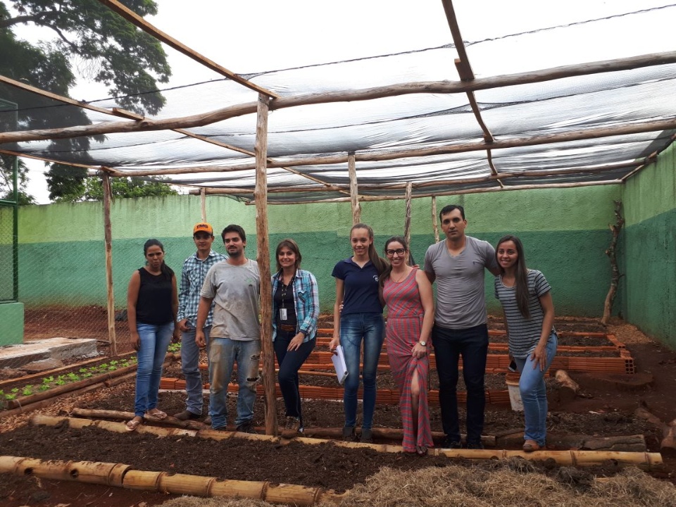 Escola Barão de Douradina é pioneira no estado em compostagem com método UFSC