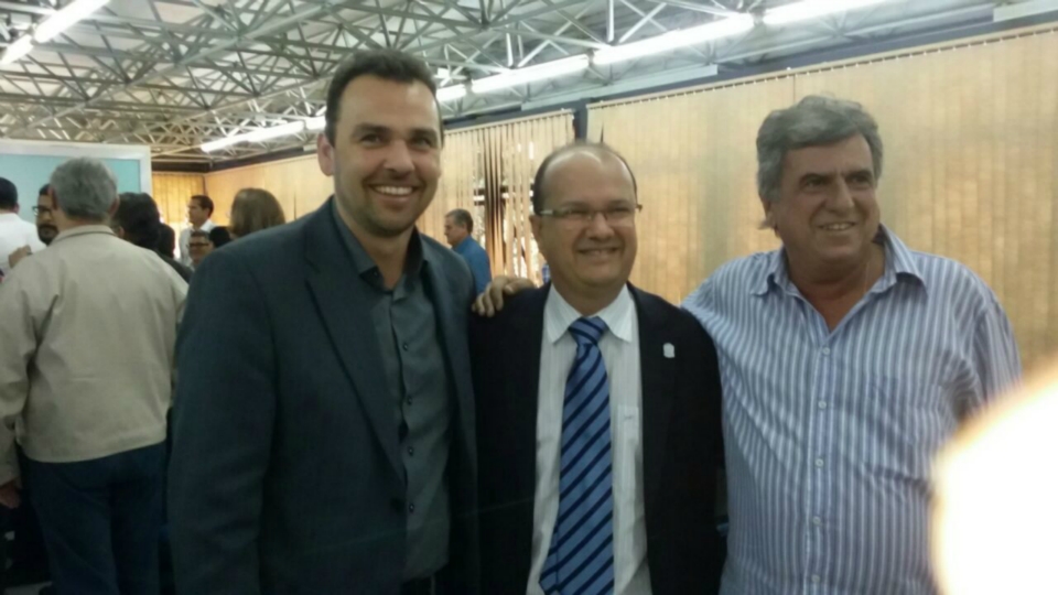 Prefeito Juvenal Neto participou da solenidade de assinatura das emendas federais