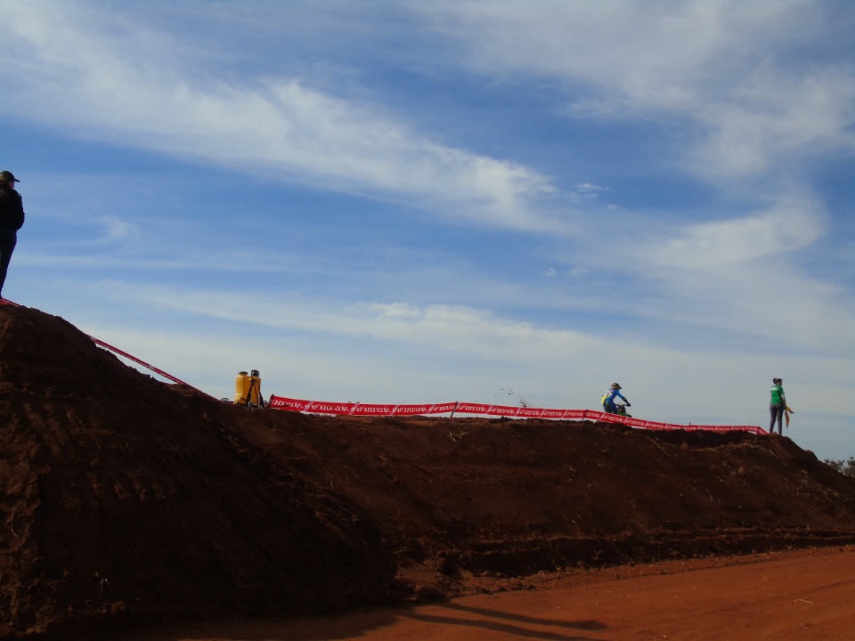 Galeria de Fotos: Campeonato Brasileiro de Moto Cross em Nova Alvorada do Sul