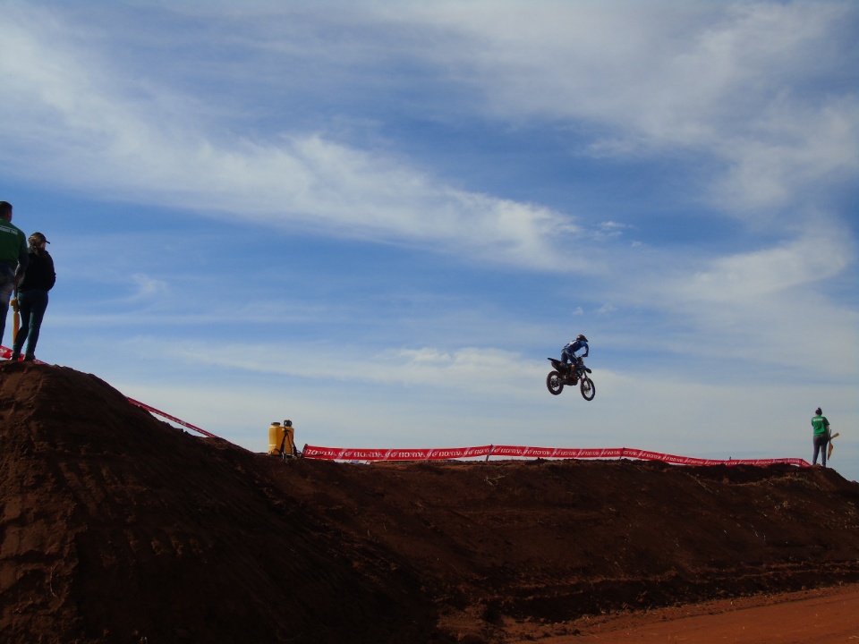 Galeria de Fotos: Campeonato Brasileiro de Moto Cross em Nova Alvorada do Sul