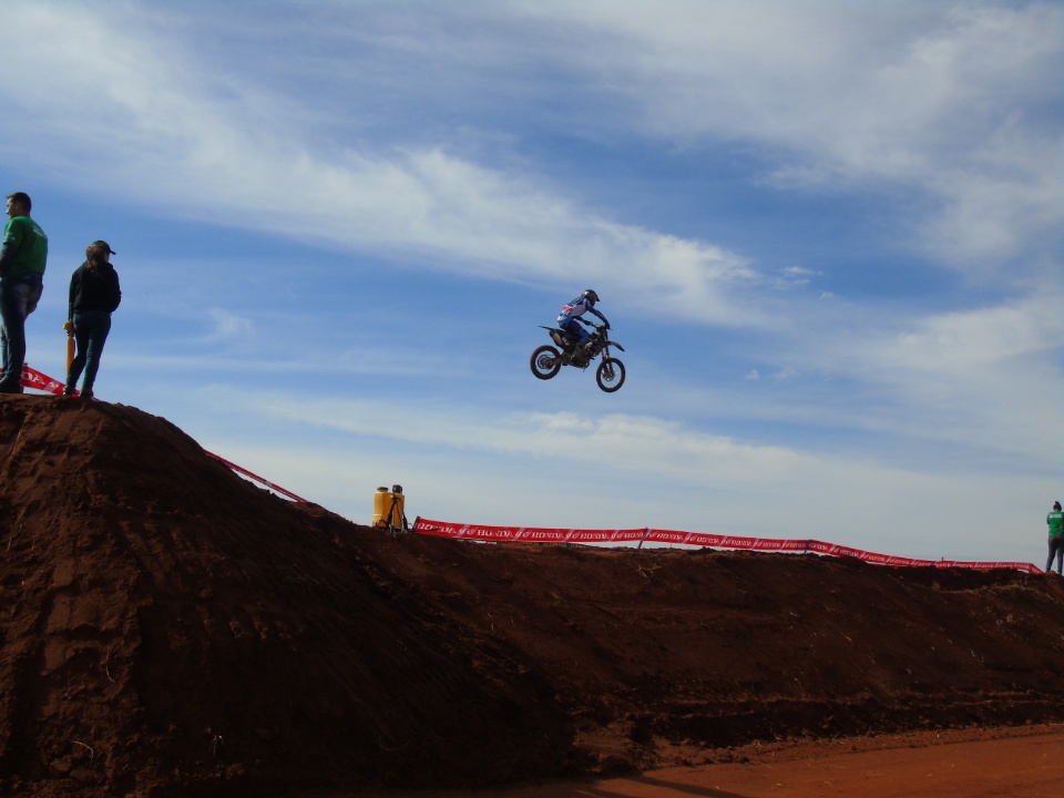 Galeria de Fotos: Campeonato Brasileiro de Moto Cross em Nova Alvorada do Sul