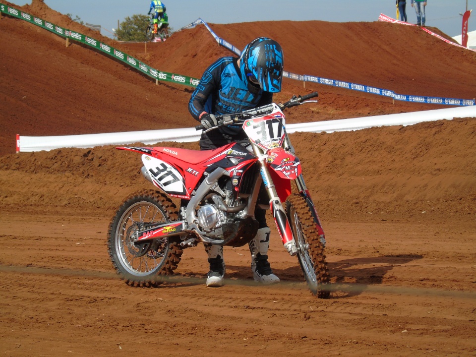 Galeria de Fotos: Campeonato Brasileiro de Moto Cross em Nova Alvorada do Sul