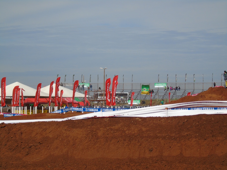 Galeria de Fotos: Campeonato Brasileiro de Moto Cross em Nova Alvorada do Sul