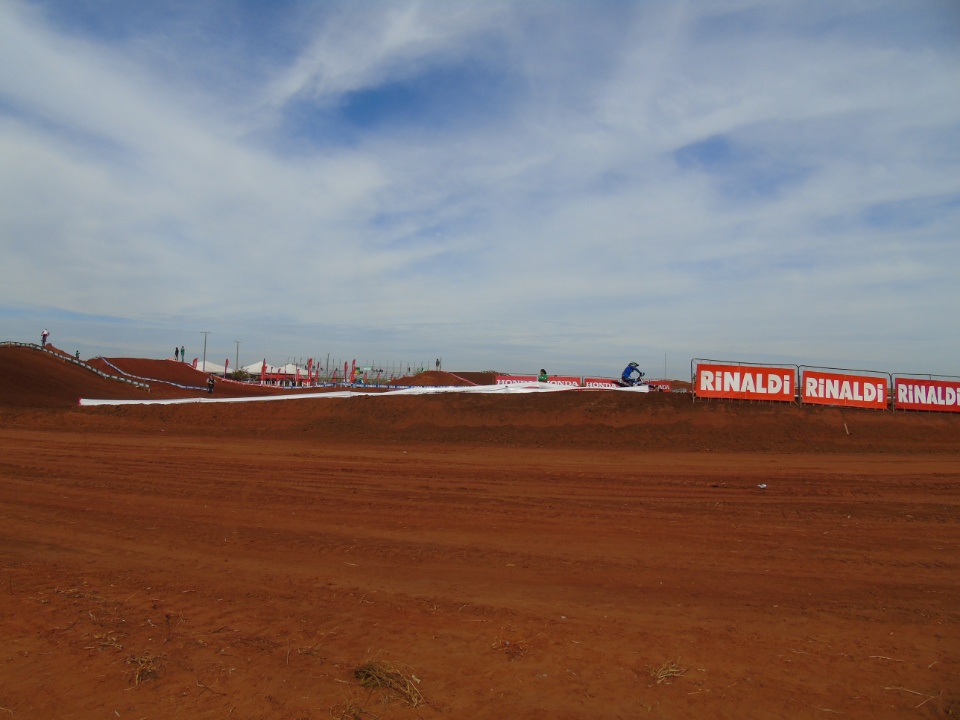 Galeria de Fotos: Campeonato Brasileiro de Moto Cross em Nova Alvorada do Sul