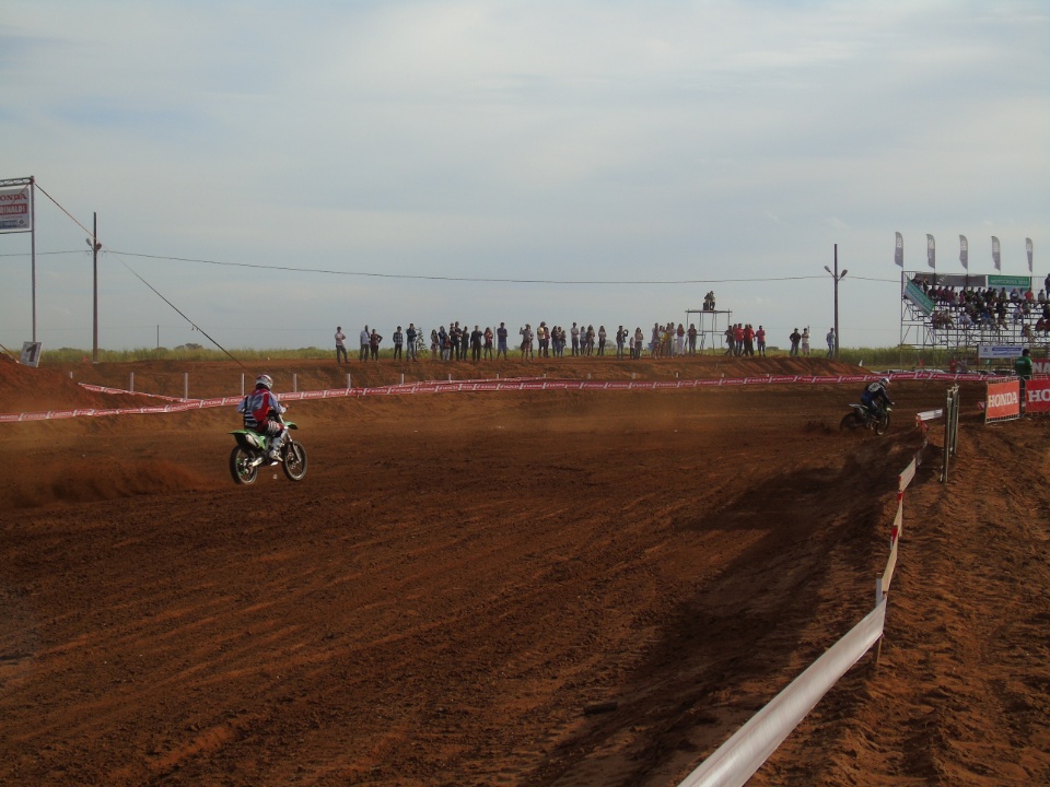 Galeria de Fotos 2: Campeonato Brasileiro de Moto Cross em Nova Alvorada do Sul