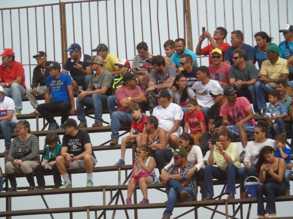 Galeria de Fotos 3: Campeonato Brasileiro de Moto Cross em Nova Alvorada do Sul