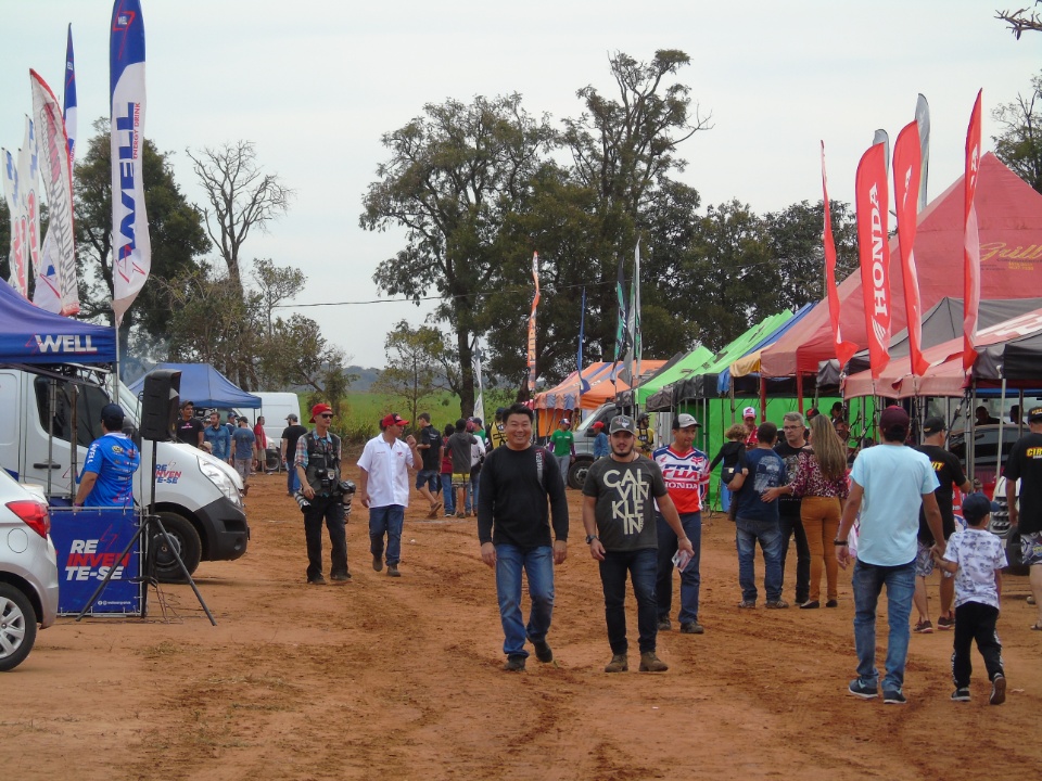 Galeria de Fotos 3: Campeonato Brasileiro de Moto Cross em Nova Alvorada do Sul