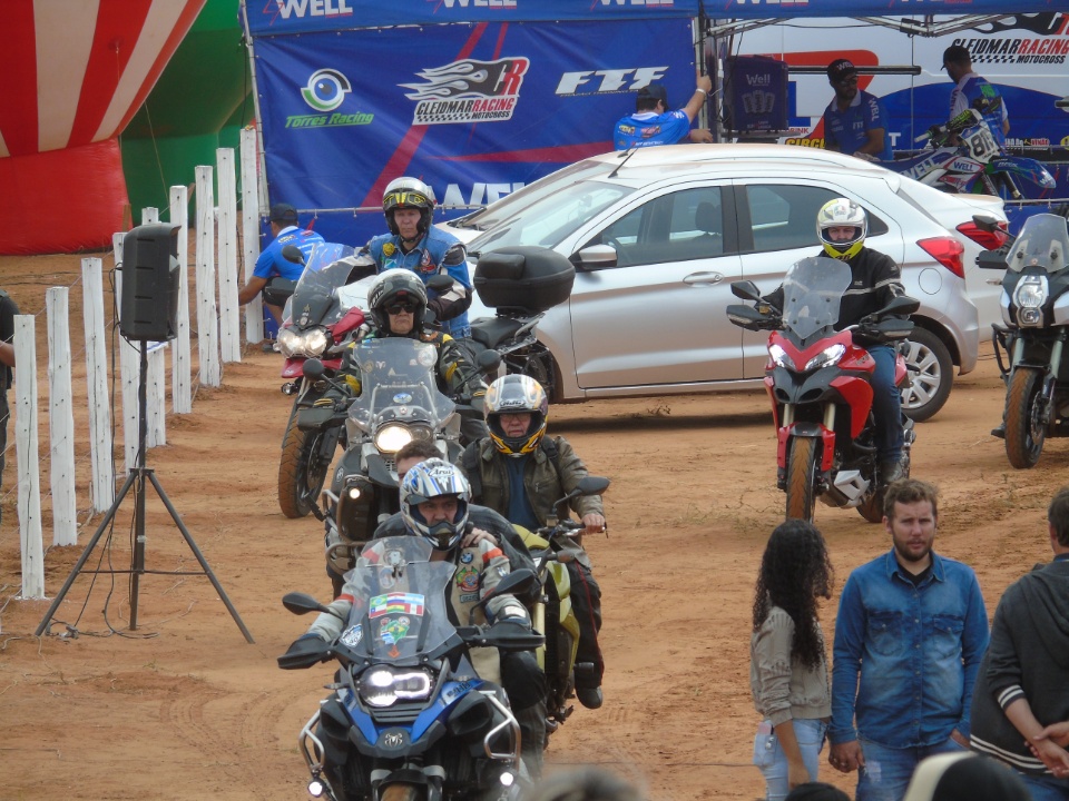 Galeria de Fotos 3: Campeonato Brasileiro de Moto Cross em Nova Alvorada do Sul