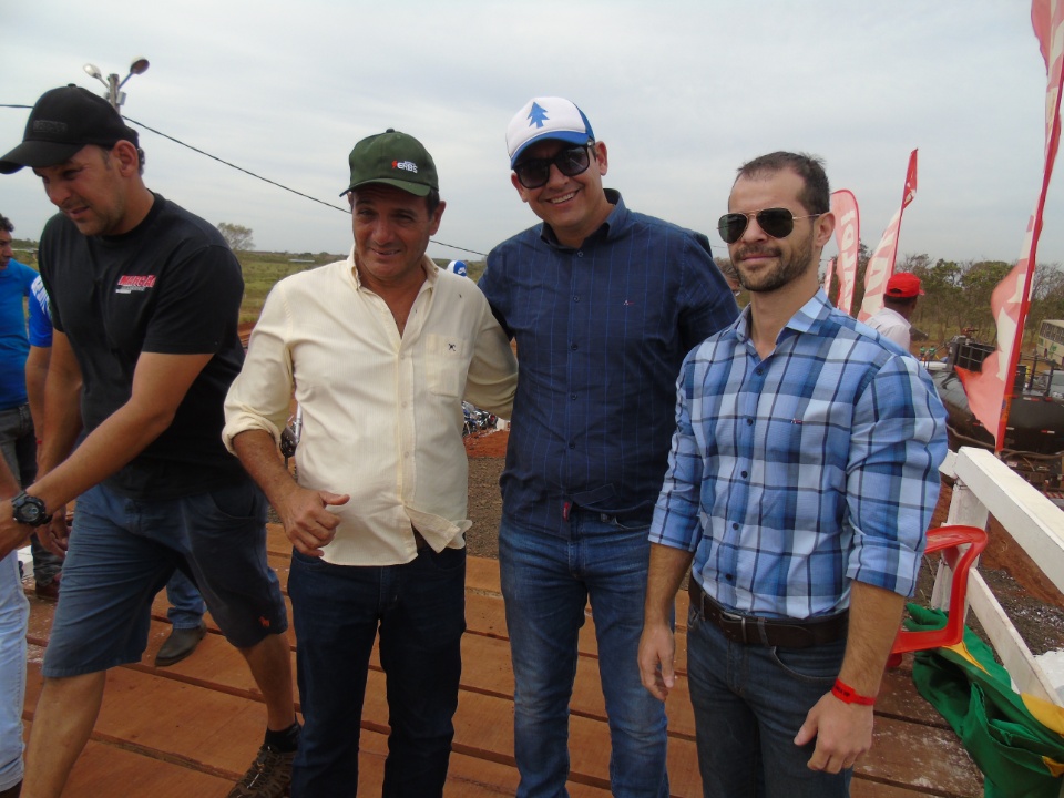 Galeria de Fotos 3: Campeonato Brasileiro de Moto Cross em Nova Alvorada do Sul