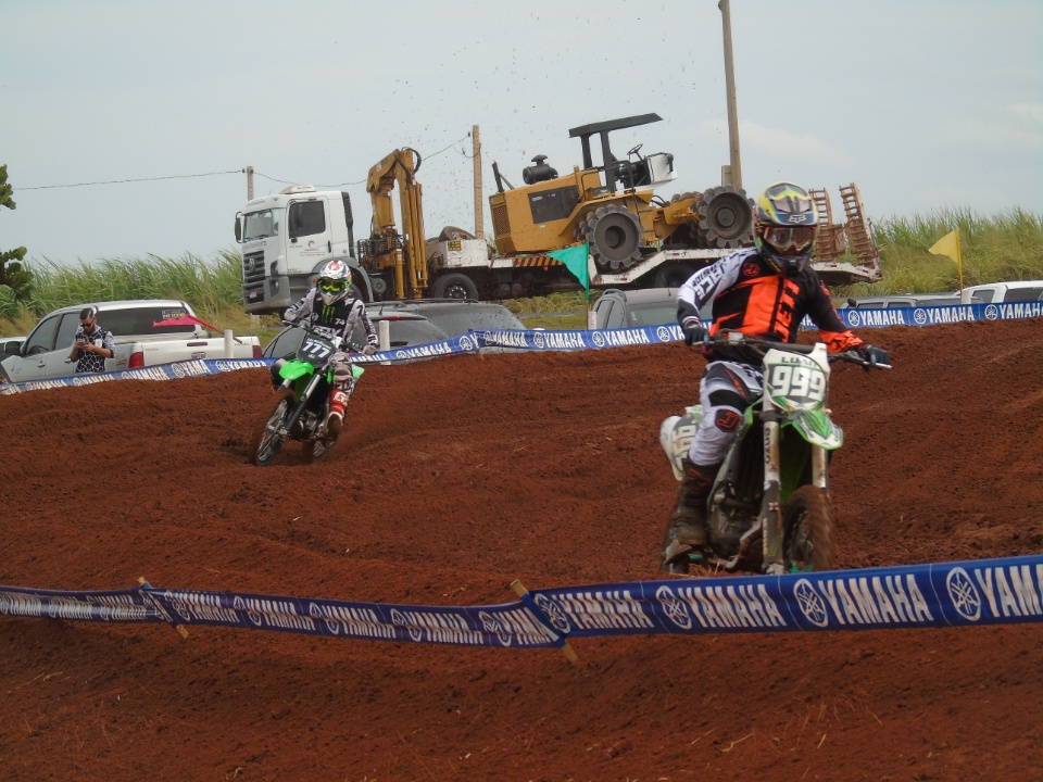 Galeria de Fotos 3: Campeonato Brasileiro de Moto Cross em Nova Alvorada do Sul