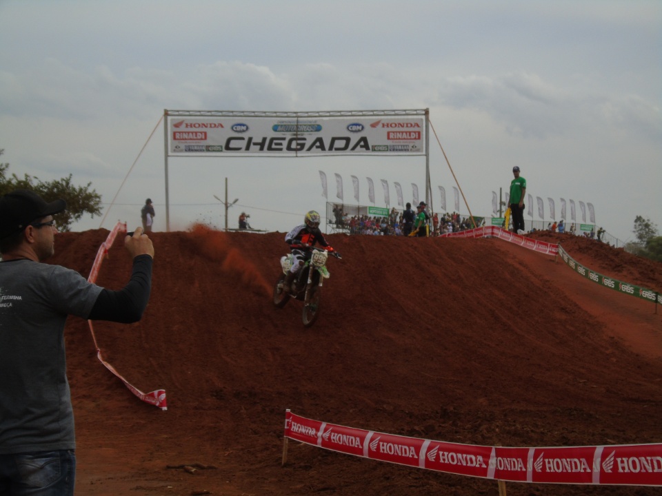 Galeria de Fotos 3: Campeonato Brasileiro de Moto Cross em Nova Alvorada do Sul