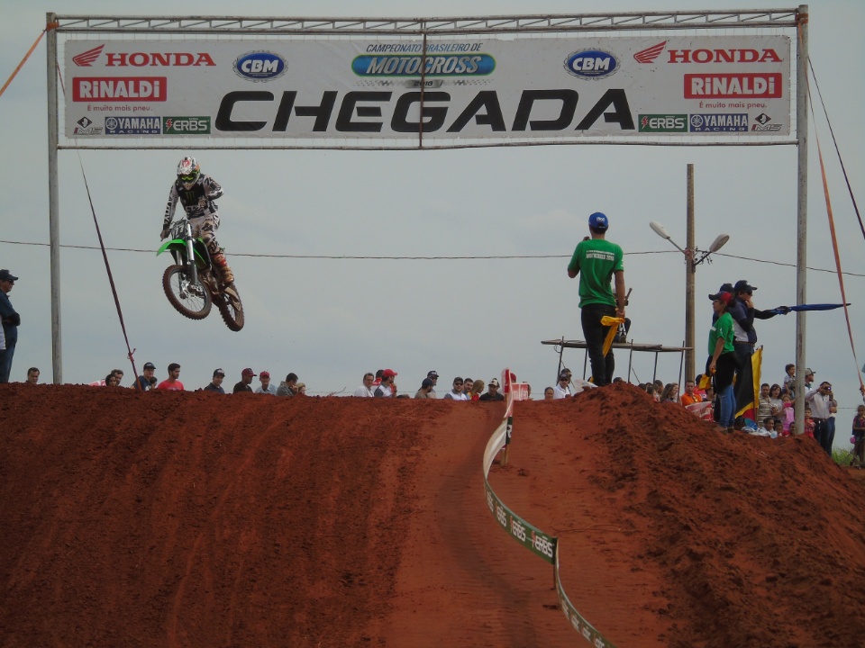 Galeria de Fotos 3: Campeonato Brasileiro de Moto Cross em Nova Alvorada do Sul