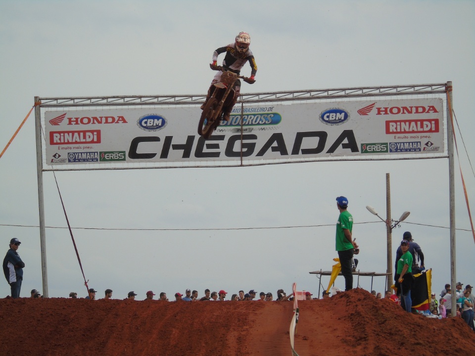 Galeria de Fotos 3: Campeonato Brasileiro de Moto Cross em Nova Alvorada do Sul