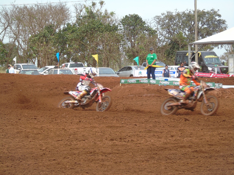 Galeria de Fotos 3: Campeonato Brasileiro de Moto Cross em Nova Alvorada do Sul