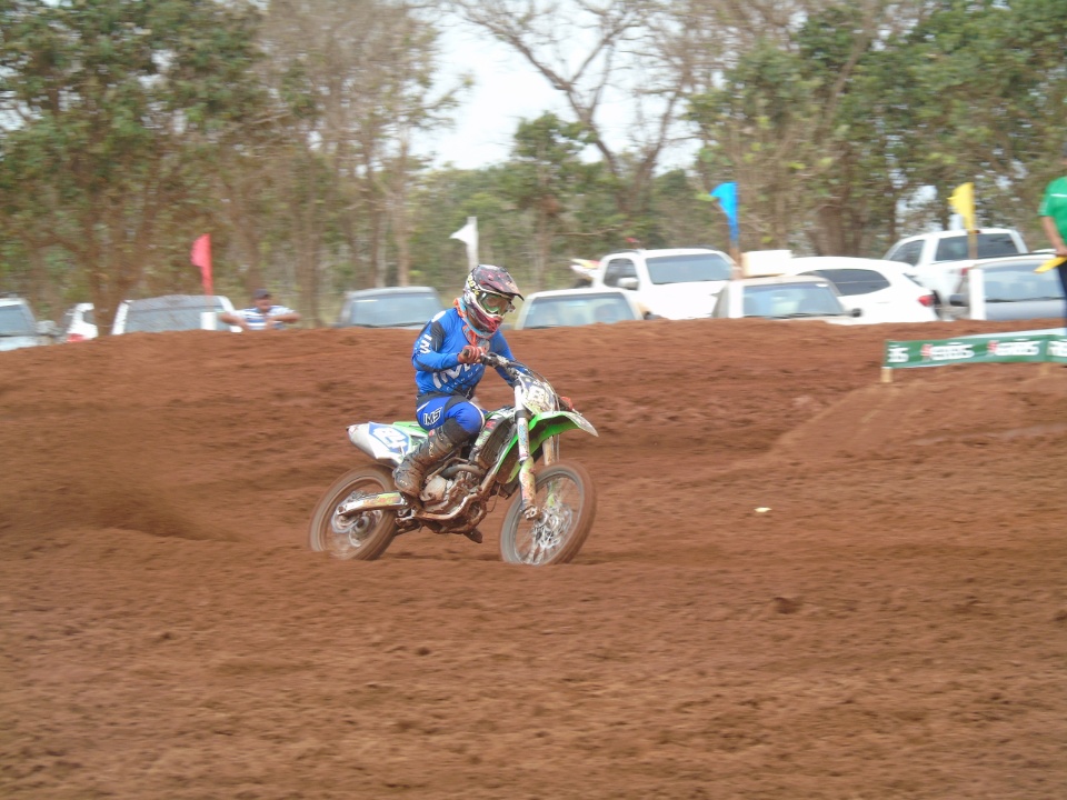 Galeria de Fotos 3: Campeonato Brasileiro de Moto Cross em Nova Alvorada do Sul