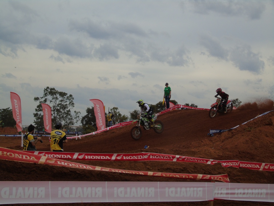 Galeria de Fotos 3: Campeonato Brasileiro de Moto Cross em Nova Alvorada do Sul