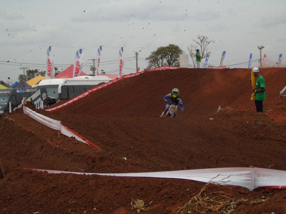 Galeria de Fotos 3: Campeonato Brasileiro de Moto Cross em Nova Alvorada do Sul