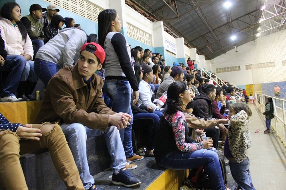 Em Nova Alvorada do Sul “Copa Alvorada de Futsal” é marcada por grande público